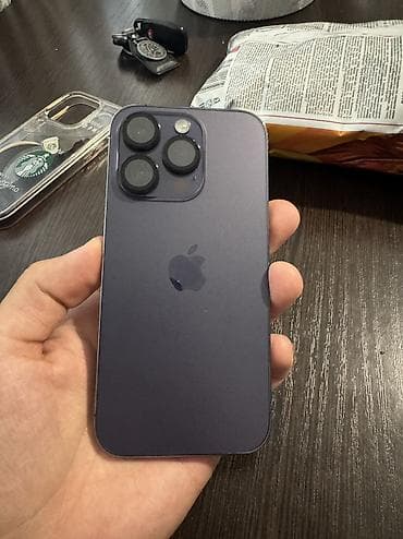 carplay android: IPhone 14 Pro — 7