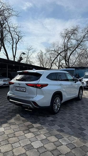 Транспорт: Toyota Highlander: 2022 г., 3.5 л, Автомат, Бензин, Кроссовер — 1