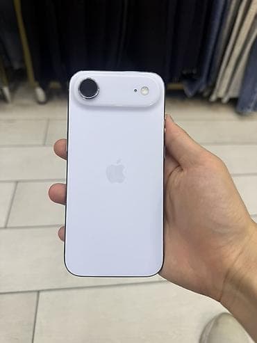 IPhone Air, Б/у, 256 ГБ, Белый, Защитное стекло, Чехол, Коробка, 93 %