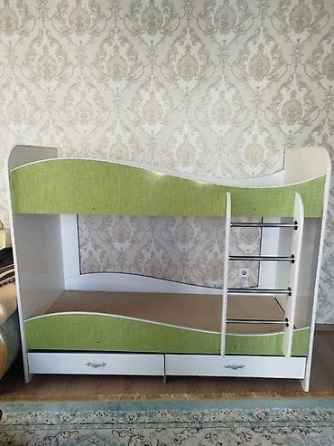 куплю двухъярусную кровать: Двухъярусная детская кровать с лестницей и выдвижными ящиками — 2