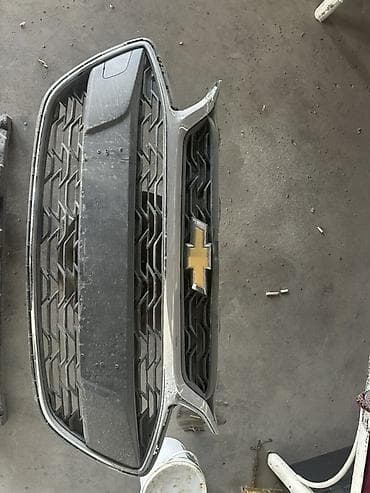 toyota 45: Решетка радиатора Chevrolet 2019 г., Б/у, Оригинал — 1