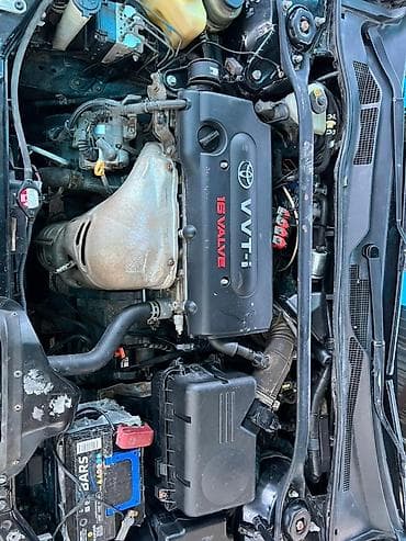 Toyota Camry: 2004 г., Бензин, Седан — 3