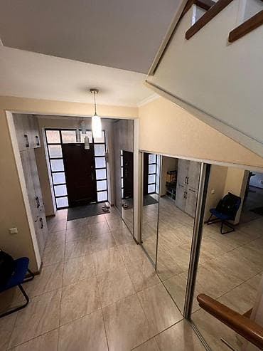 osh flat: Продается 4 комнатный таунхаус в VIP городке. 📍 Адрес: Каралаева — 7
