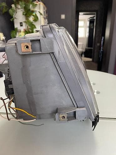 молдинг w210: Гаражная распродажа Задний левый фонарь w221 - 3000 сом Передние — 4