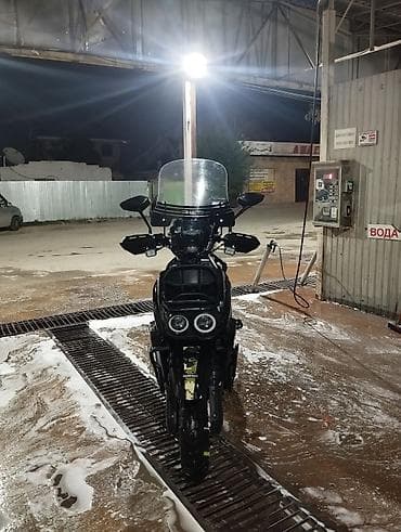 мото скутеры: Тип скутера Tank, 180 куб. см, Бензин, Б/у — 1