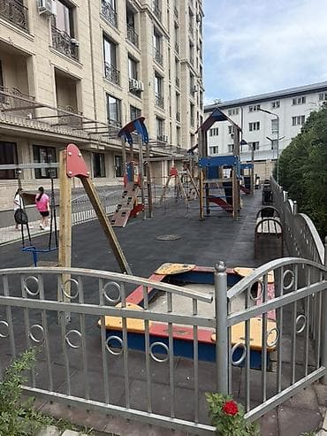 детский койноктор: Сдаю просторную двухкомнатную квартиру 115квадратов. Жилой комплекс с — 3