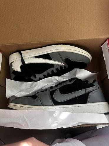 nike react: Мужские кроссовки, 39, Nike, Новый, цвет - Серый, Платная доставка — 1