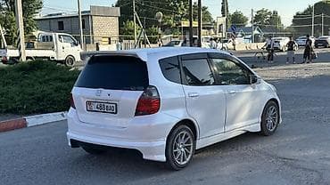 vw sharan: Honda Jazz: 2006 г., 1.4 л, Вариатор, Бензин, Хэтчбэк — 3