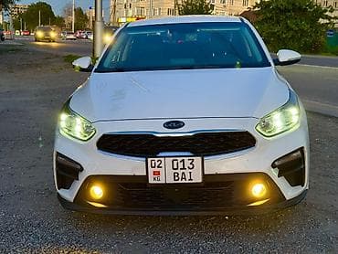 реалии: Kia K3: 2019 г., 1.6 л, Вариатор, Бензин, Седан — 3