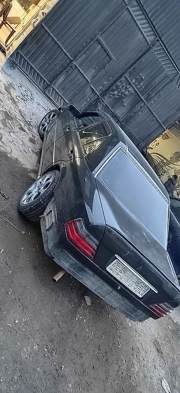 infiniti g37: Mercedes-Benz W124: 1993 г., Механика, Бензин, Седан — 4