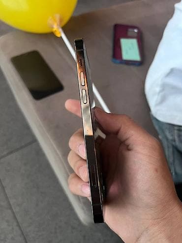 nokia 808: IPhone 12 Pro, Графит, Кабель — 4