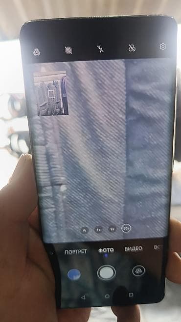 видеокамера с сим картой: Смартфон с мощной камерой и перископным зумом Особенности: - До 50× — 1