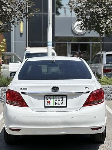 bad e5: BYD E5: 2019 г., 0.1 л, Автомат, Электромобиль, Седан — 7