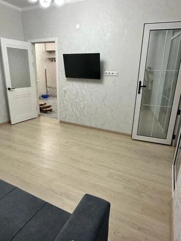 квартира 2 ком сдаю: 2 комнаты, Агентство недвижимости, Без подселения, С мебелью полностью — 2