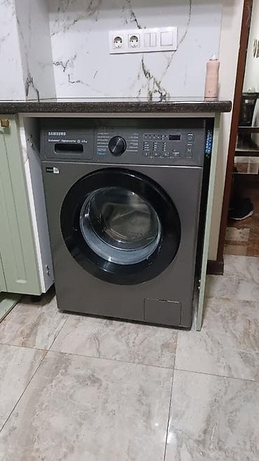 Срочно продаю машинку новая почти Покупали в сентябре 41000 Продаем в at lalafo.kg Срочно продаю машинку новая почти Покупали в сентябре 41000 Продаем в