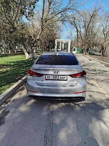 хундай аванте 2010: Hyundai Elantra: 2017 г., 2 л, Автомат, Бензин, Седан — 6