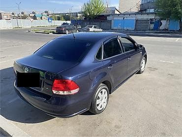 голф поло: Volkswagen Polo: 2010 г., 1.6 л, Механика, Бензин, Седан — 4