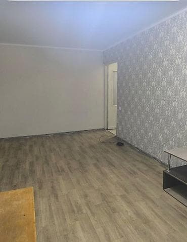 Квартиры: 2 комнаты, 43 м², 104 серия, 1 этаж, Косметический ремонт — 5