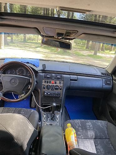 дверные карты мерс: Mercedes-Benz E-Class: 1998 г., 3.2 л, Бензин, Седан — 6