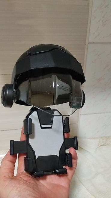 держатели телефона в скутер: Держатель для смартфона Haweiwind с декоративным «шлемом» и откидным — 2