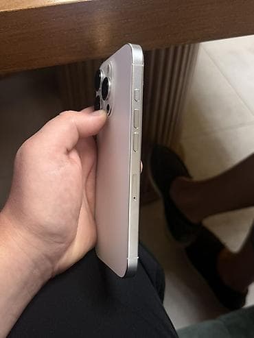 Техника и электроника: IPhone 16 Pro, Б/у, 256 ГБ, White Titanium, Кабель, 90 % — 5