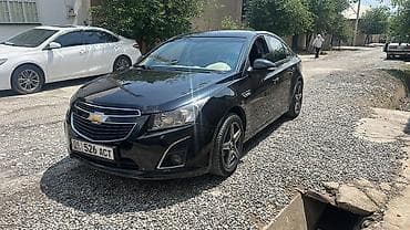 Chevrolet Cruze: 2011 г., 1.6 л, Механика, Бензин, Седан