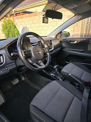 changan продажа: Kia Stonic: 2018 г., 1.6 л, Дизель, Кроссовер — 3