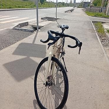 rb 26: Шоссейный велосипед, Laux, Рама S (145 - 165 см) — 1