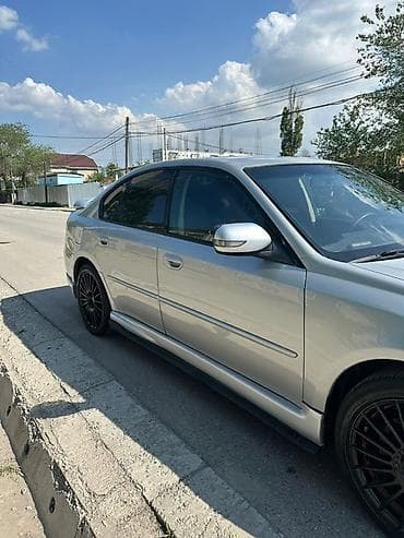Subaru Legacy: 2004 г., 2 л, Автомат, Бензин, Седан — 2