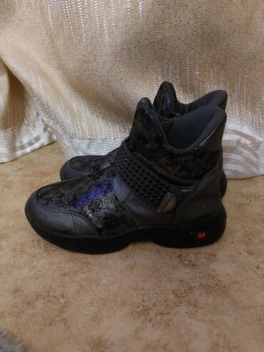 Ботинки: Демисезонные ботинки 36 размер — 1