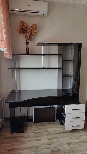 Бычуучу столдор: Продается комьютерно-ученический стол. Высота 180см. Ширина 150см lalafo.kg да — 3 Бычуучу столдор: Продается комьютерно-ученический стол. Высота 180см. Ширина 150см — 3