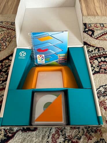 пистолет стреляет орбизами: Автокресло, цвет - Голубой, Б/у — 2