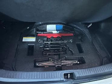 corolla e150: Toyota Corolla: 2023 г., 1.8 л, Вариатор, Гибрид, Седан — 6