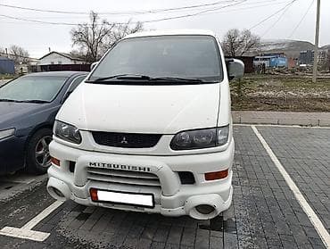 митцубици делика: Mitsubishi Delica: 2004 г., 3 л, Автомат, Бензин, Минивэн — 3