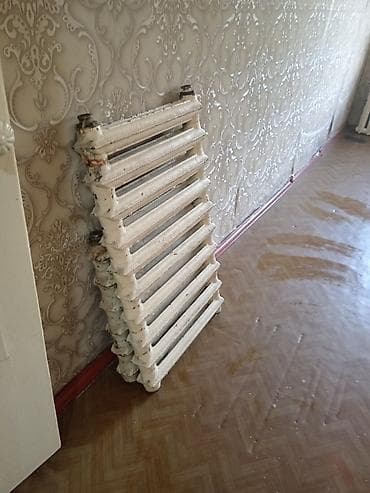 rgb stick: Чугунный радиатор отопления, напольный/настенный, многосекционный — 2