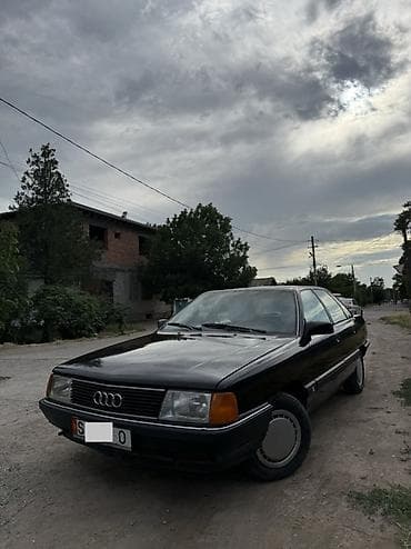 mers 3 2: Audi 100: 1988 г., 1.8 л, Механика, Бензин, Седан — 2