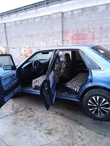 мащда 626: Mazda 626: 1989 г., Ручные, Бензин, Седан — 3