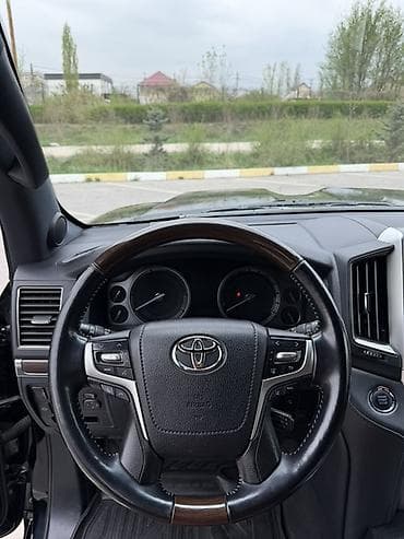 трактор мтз 80 1: Toyota Land Cruiser: 2019 г., Бензин, Внедорожник — 8