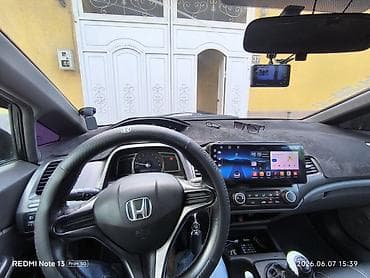 Honda Civic: 2008 г., 1.8 л, Механика, Бензин, Седан — 4