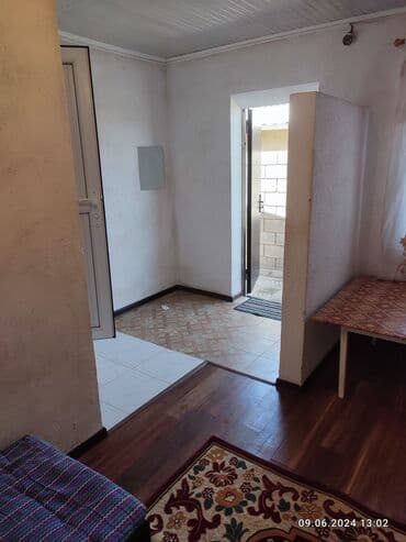 сдаю квартиру посуточно: 1 комната, Собственник, Без подселения, С мебелью полностью — 6