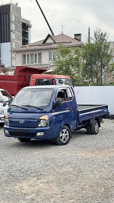 yuan plus byd: Hyundai Porter: 2020 г., 2.5 л, Дизель, Седан — 6