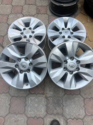 диск на форестер: Литые Диски R 17 Toyota, Комплект, отверстий - 6, Б/у — 1