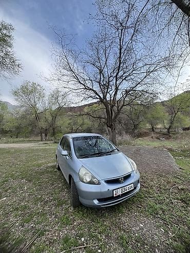 Honda Fit: 2003 г., 1.3 л, Вариатор, Бензин, Хэтчбэк — 5