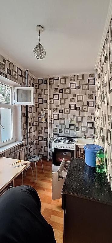 1: 1 комната, 33 м², Джал мкр (в т.ч. Верхний, Нижний, Средний) — 1