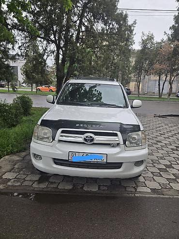 b class: Toyota Sequoia: 2005 г., Бензин, Внедорожник — 1