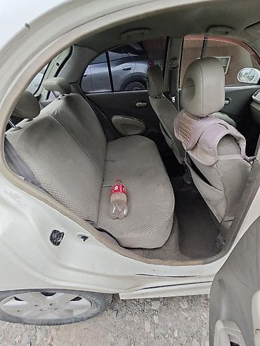 Продажа авто: Nissan March: 2004 г., 1.3 л, Автомат, Бензин, Хэтчбэк — 2