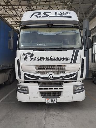 Транспорт: Сүйрөгүч, Renault, 2010 г., Тенттелген — 3