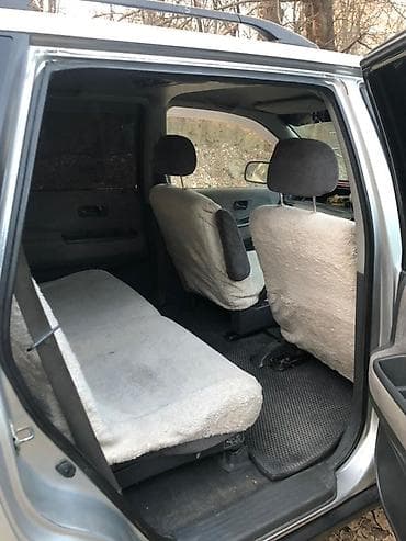салон на авто: Mitsubishi Chariot: 1996 г., Бензин, Универсал — 2