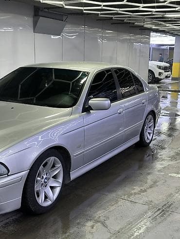 машина bwm: BMW 5 series: 2002 г., 3 л, Типтроник, Бензин, Седан — 2