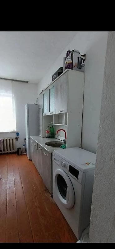 105 серия 3 комнатная: 60 м², 3 комнаты, Забор, огорожен — 3